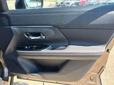 2027 Nissan Kicks SR