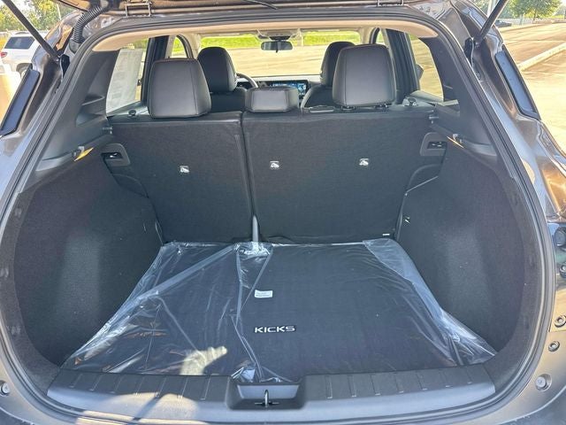 2027 Nissan Kicks SR