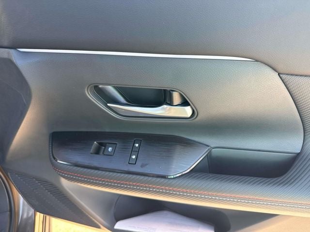 2027 Nissan Kicks SR