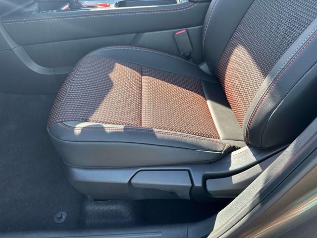2027 Nissan Kicks SR
