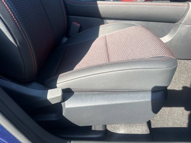 2027 Nissan Kicks SR