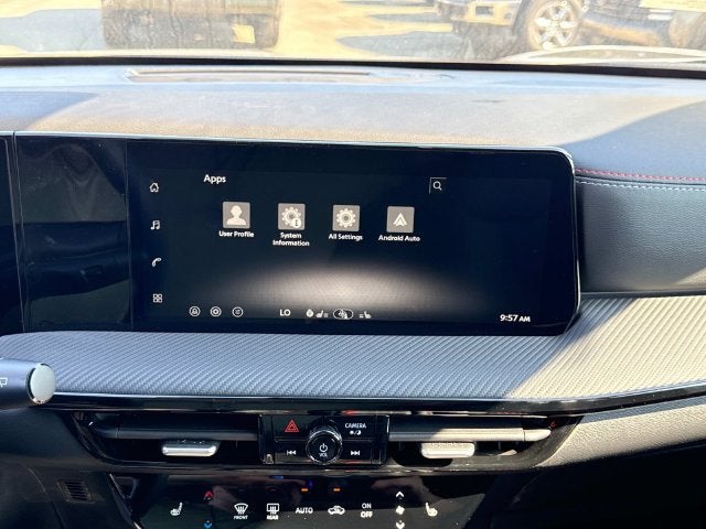 2027 Nissan Kicks SR