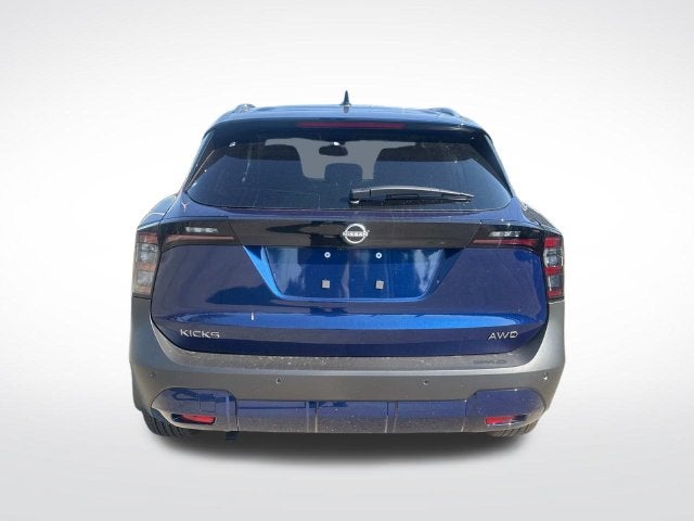 2027 Nissan Kicks SR