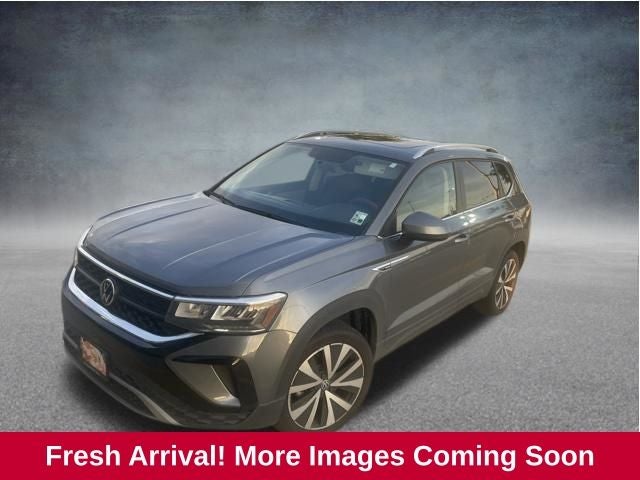 2022 Volkswagen Taos 1.5T SE's photo