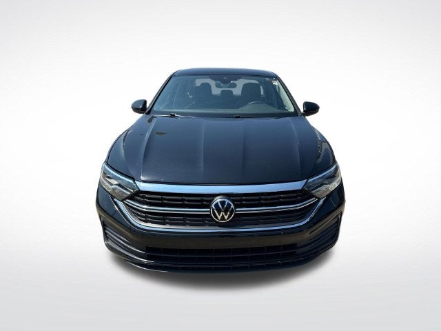 Used 2024 Volkswagen Jetta SE with VIN 3VWEM7BU8RM052955 for sale in Denham Springs, LA