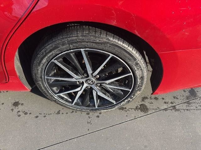 2021 Toyota Camry Hybrid SE