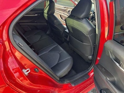 2021 Toyota Camry Hybrid SE