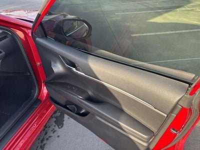 2021 Toyota Camry Hybrid SE