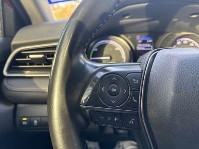 2021 Toyota Camry Hybrid SE