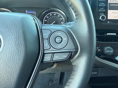 2021 Toyota Camry Hybrid SE