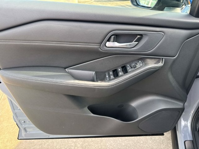 2027 Nissan Rogue Dark Armor™