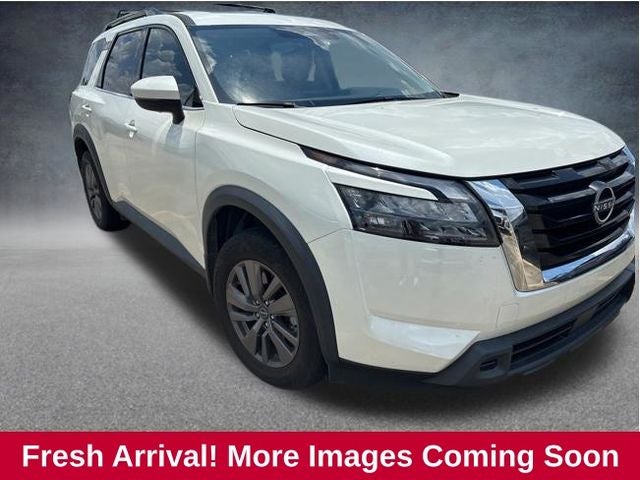 2023 Nissan Pathfinder SV