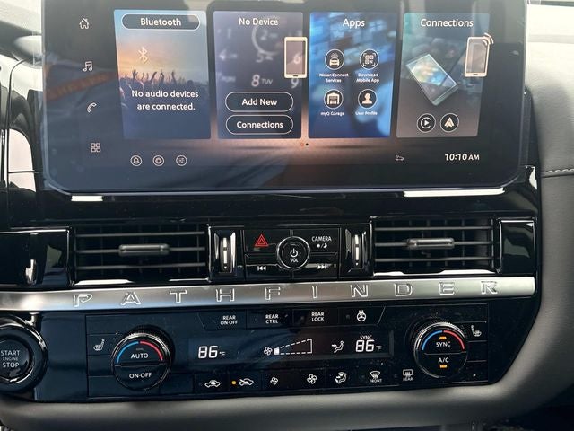 2026 Nissan Pathfinder SV