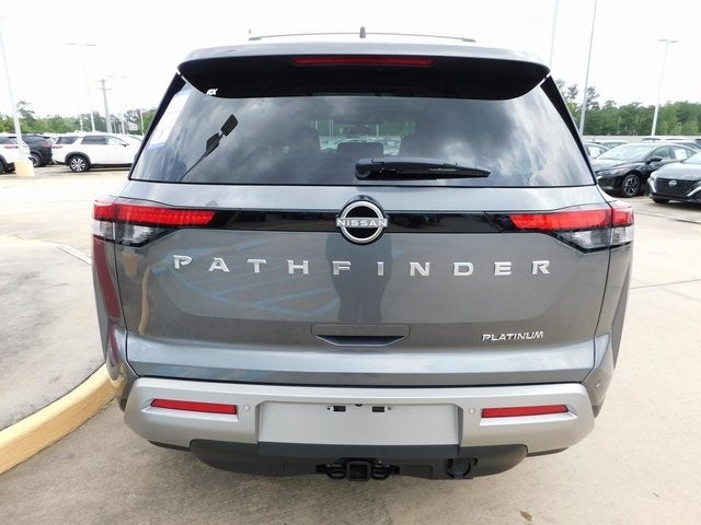 2024 Nissan Pathfinder Platinum 2WD Platinum