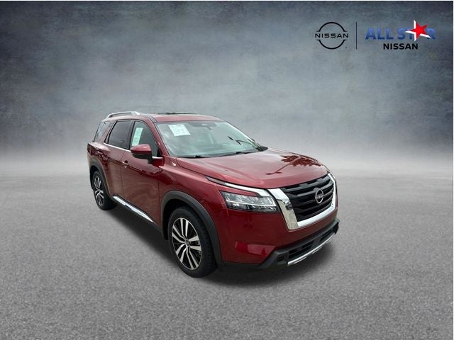 2024 Nissan Pathfinder Platinum 2WD's photo
