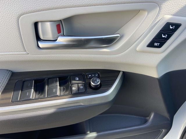 2024 Toyota Sienna Limited 7 Passenger