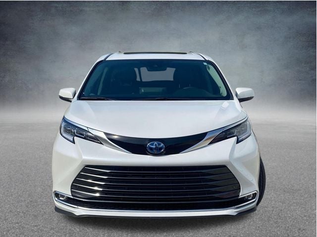 2024 Toyota Sienna Limited 7 Passenger