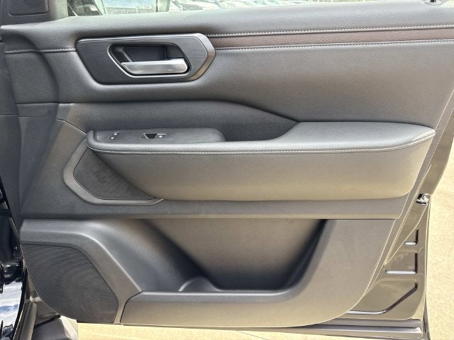 2027 Nissan Armada SL