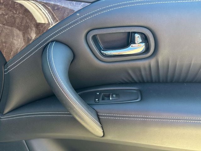 2015 INFINITI QX80 Base