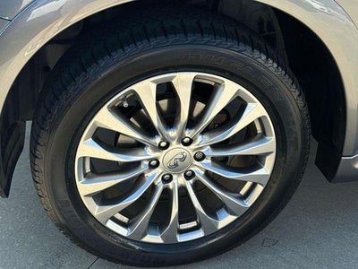 2015 INFINITI QX80 Base