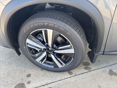 2025 Nissan Rogue SL