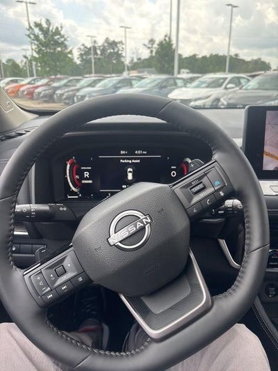 2025 Nissan Rogue Platinum