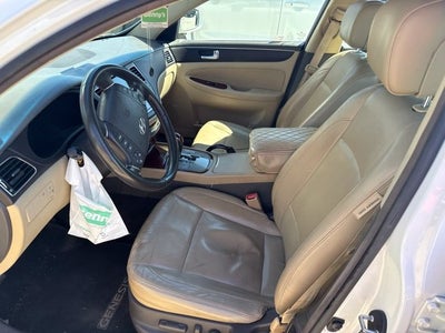 2012 Hyundai Genesis 3.8