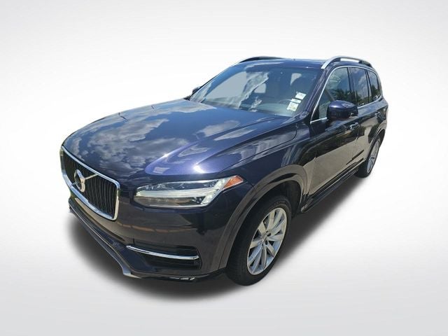 2017 Volvo XC90 T6 Momentum
