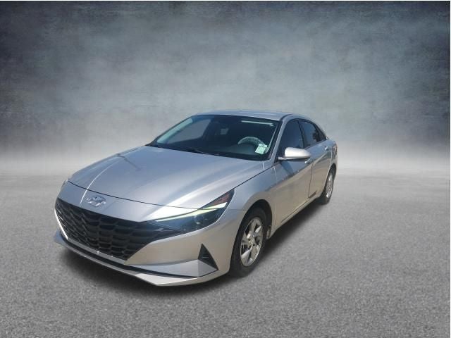 2022 Hyundai Elantra SE