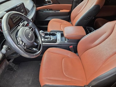 2022 Kia Carnival SX