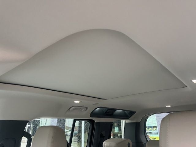 2024 Land Rover Defender S