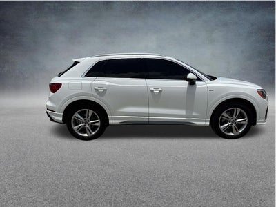 2020 Audi Q3 S line Premium