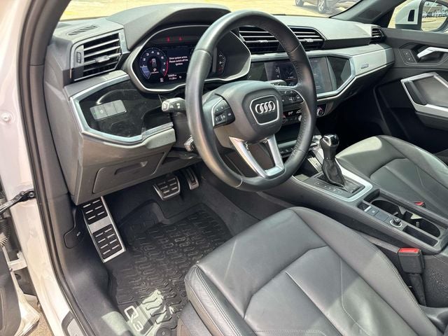 2020 Audi Q3 S line Premium