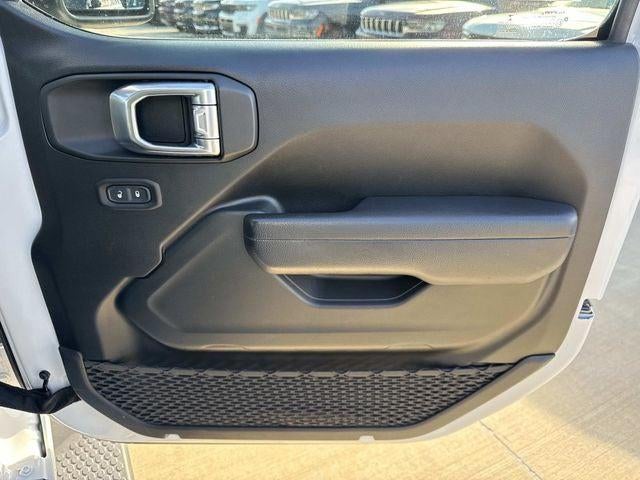 2022 Jeep Wrangler Unlimited Willys 4x4