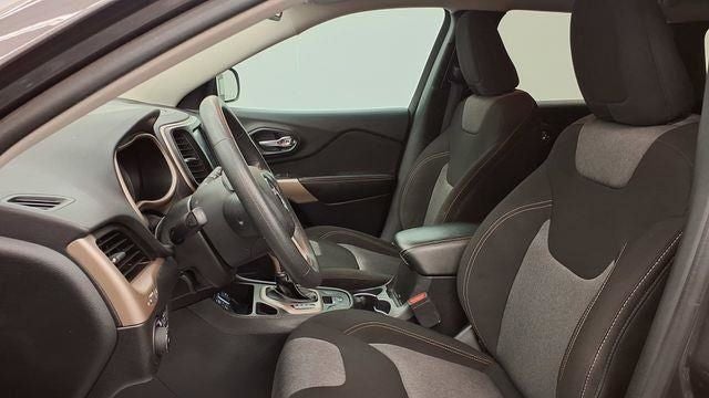 2018 Jeep Cherokee Latitude Tech Connect FWD