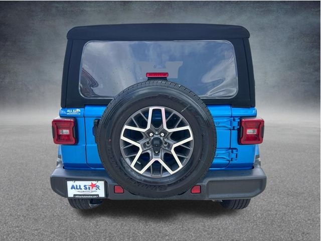 2024 Jeep Wrangler 4-Door Sahara 4x4