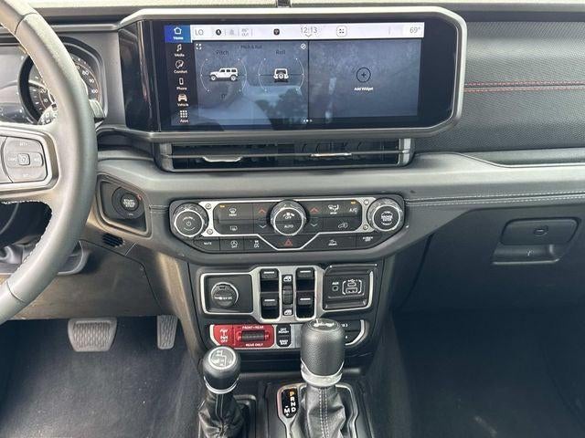 2025 Jeep Wrangler 4-Door Rubicon 4x4