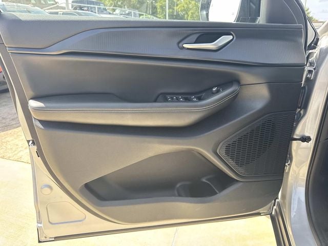 2023 Jeep Grand Cherokee L Altitude 4x2