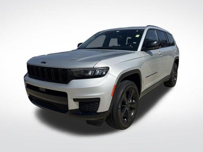 2023 Jeep Grand Cherokee L Altitude 4x2