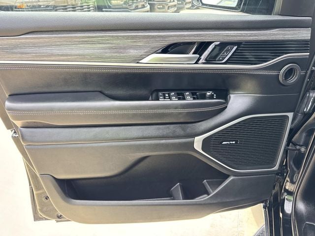 2024 Jeep Wagoneer Series II 4x2