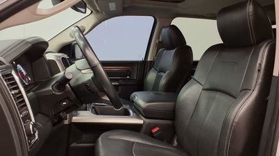 2018 RAM 1500 Laramie Crew Cab 4x4 5'7' Box