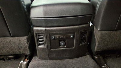 2018 RAM 1500 Laramie Crew Cab 4x4 5'7' Box