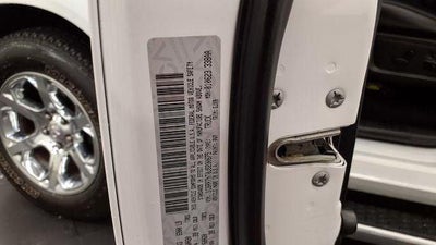 2018 RAM 1500 Laramie Crew Cab 4x4 5'7' Box