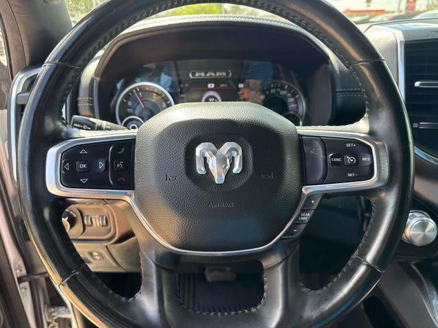 2022 RAM 1500 Laramie Crew Cab 4x2 5'7' Box