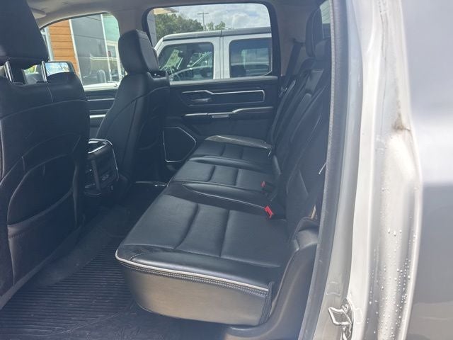2021 RAM 1500 Laramie Crew Cab 4x2 6'4' Box