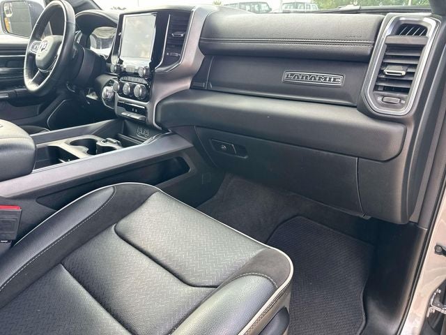 2024 RAM 1500 Laramie Crew Cab 4x4 5'7' Box