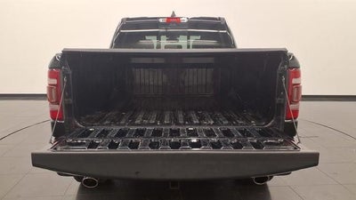2020 RAM 1500 Laramie Crew Cab 4x4 5'7' Box
