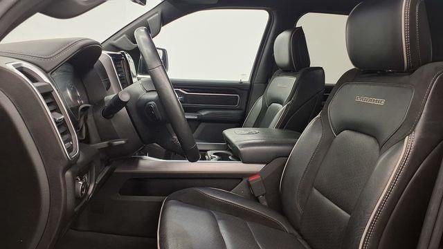 2020 RAM 1500 Laramie Crew Cab 4x4 5'7' Box