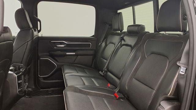 2020 RAM 1500 Laramie Crew Cab 4x4 5'7' Box