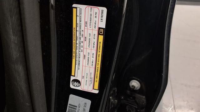 2020 RAM 1500 Laramie Crew Cab 4x4 5'7' Box